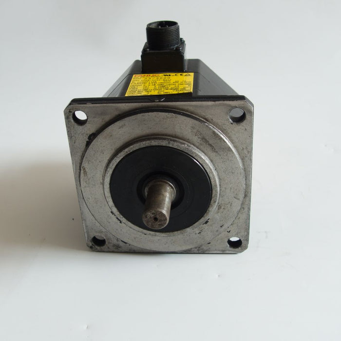 Fanuc Industrialcontrol Servo Motor Beta Series A06B-0033-B077 Used