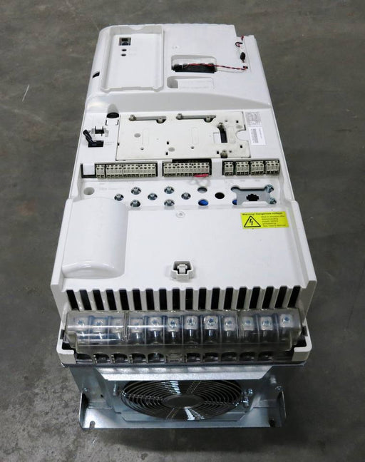 Brand Ac Drives Acsuabf ACS355-03U-01A9-4B063F278 100% Original