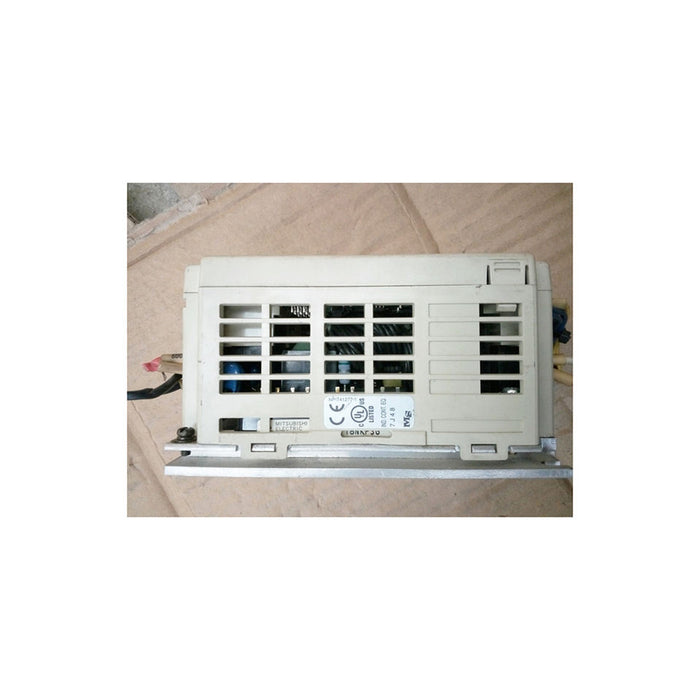 Yaskawa CIMR-J7AA20P2 Servo Drive Amplifier