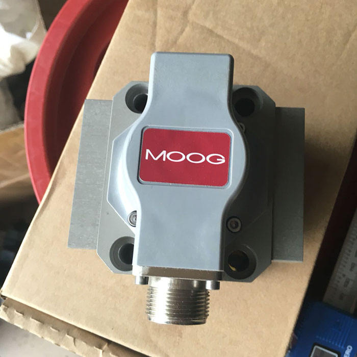 Moog Servo Valve G761-3004 G761-3004B USED & NEW