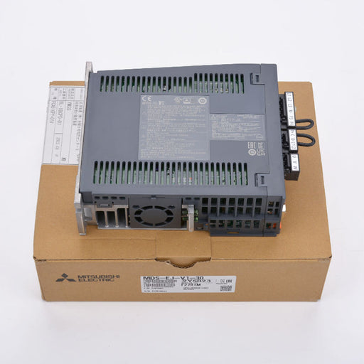 Mitsubishi mds-ej-v1-30 AC Servo Drive 