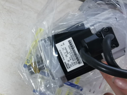 Omron CncjapanServo Motor R7M-A20030-S1 100% Original