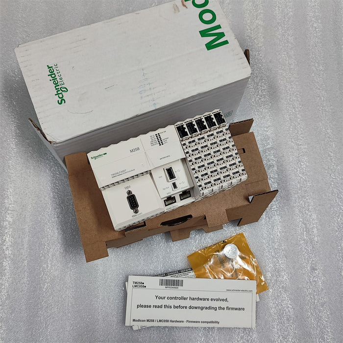 Schneider Electric TM258LF42DT logic controller